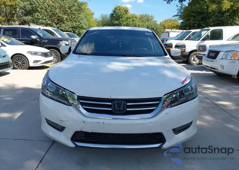 2015 Honda Accord Sport z USA, uszkodzony, nr VIN 1HGCR2F50FA211916